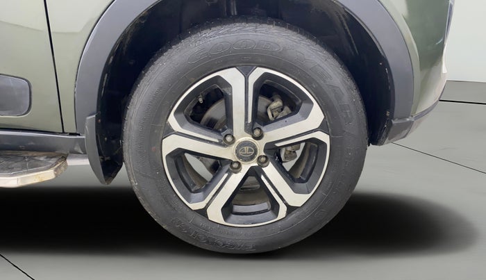 2022 Tata NEXON XZA PLUS (HS) PETROL, Petrol, Automatic, 17,364 km, Right Front Wheel