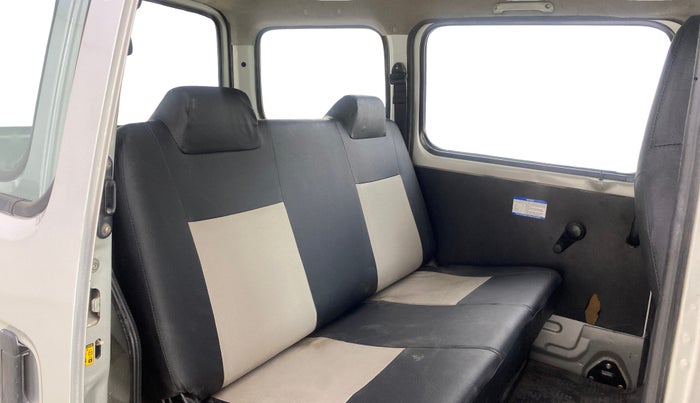 2020 Maruti Eeco 5 STR WITH A/C+HTR CNG, CNG, Manual, 1,28,645 km, Right Side Rear Door Cabin