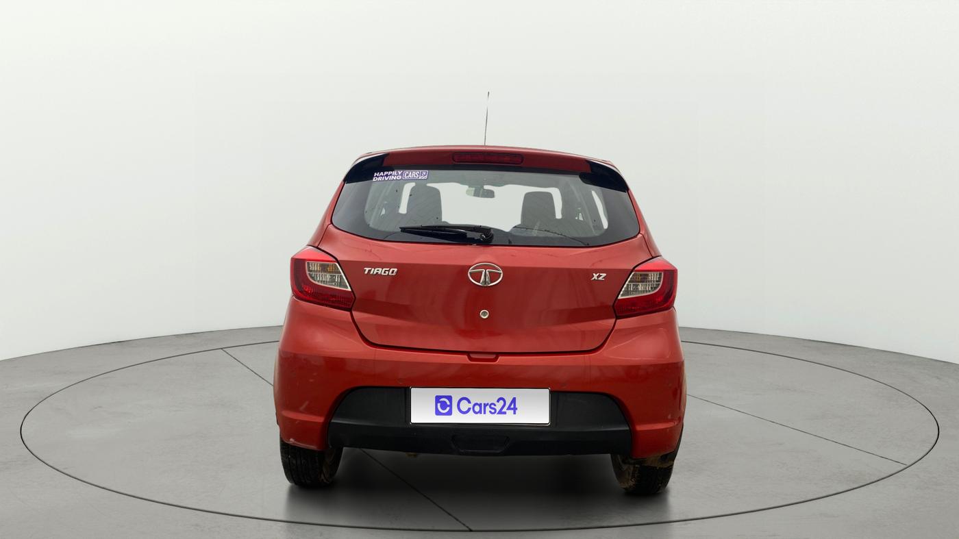 2017 Tata Tiago XZ PETROL, Petrol, Manual, 70,800 km, Back/Rear
