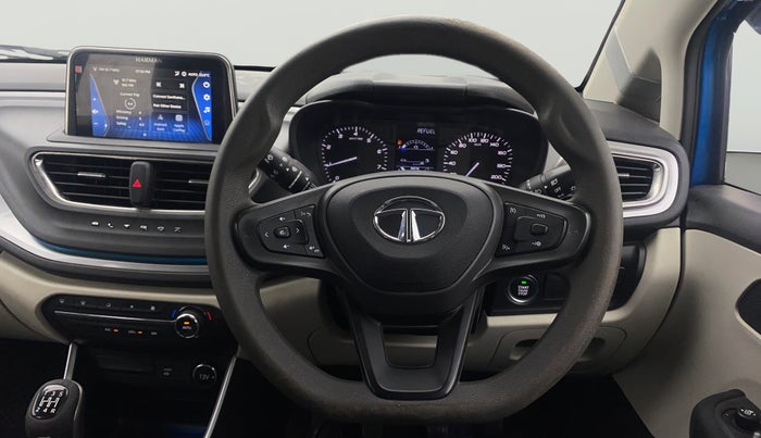 2022 Tata ALTROZ XZ PETROL, Petrol, Manual, 37,724 km, Steering Wheel Close Up