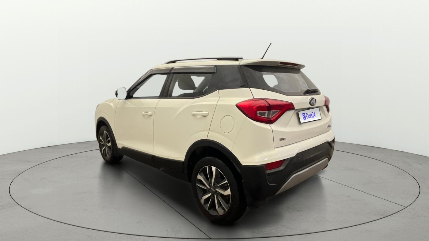 2019 Mahindra XUV300 W8 (O) 1.5 DIESEL, Diesel, Manual, 70,097 km, Left Back Diagonal