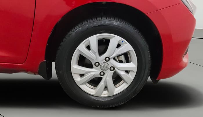 2024 Maruti Swift ZXi AMT, Petrol, Automatic, 31,321 km, Right Front Wheel