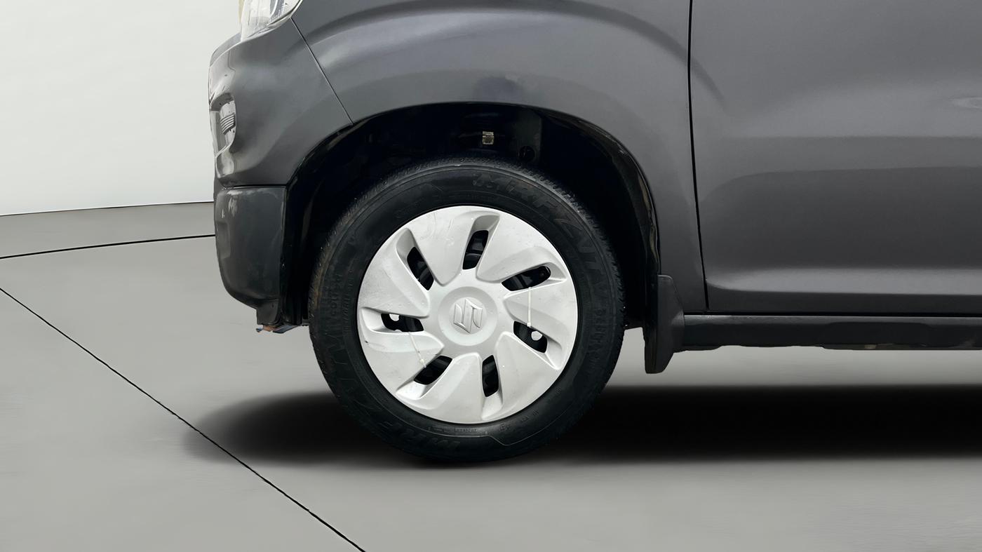 2021 Maruti S PRESSO VXI AMT, Petrol, Automatic, 37,007 km, Left Front Wheel