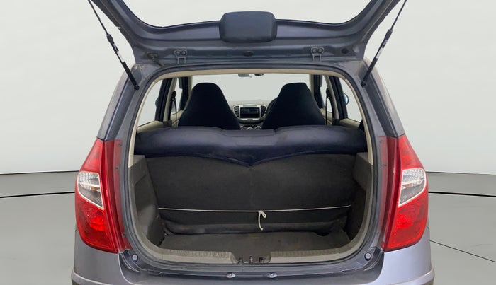 2015 Hyundai i10 MAGNA 1.1, Petrol, Manual, 66,295 km, Boot Open Zoomed View