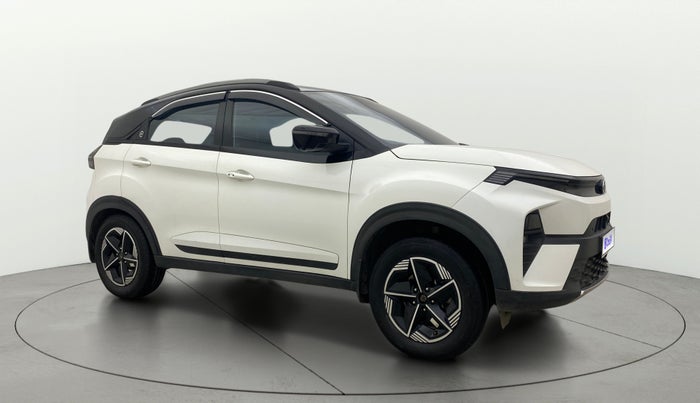 2023 Tata NEXON FEARLESS + SUNROOF DCA DUAL TONE 1.2 PETROL, Petrol, Automatic, 36,407 km, SRP