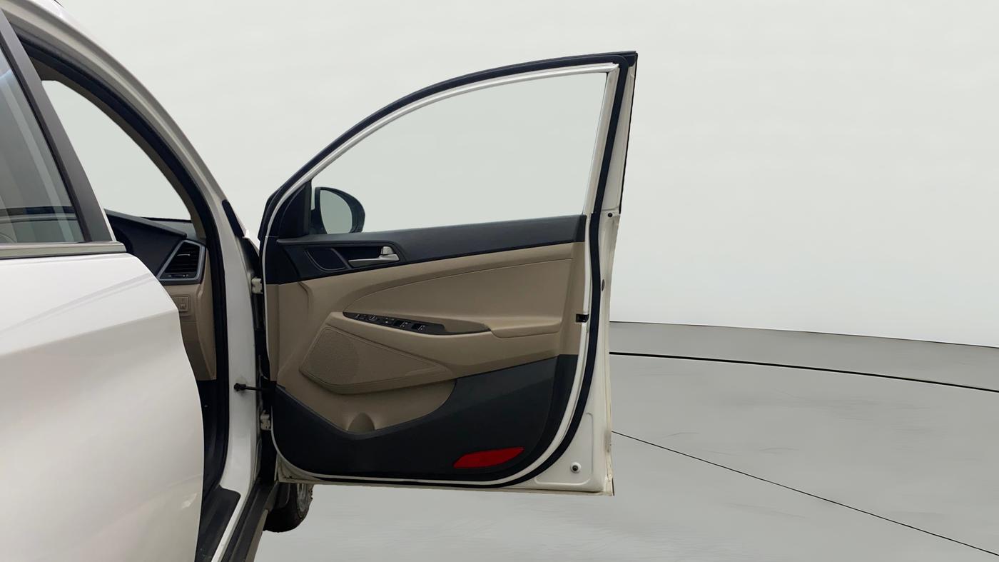 2019 Hyundai Tucson GL (O) 2WD AT PETROL, Petrol, Automatic, 1,14,846 km, RHS Front Door