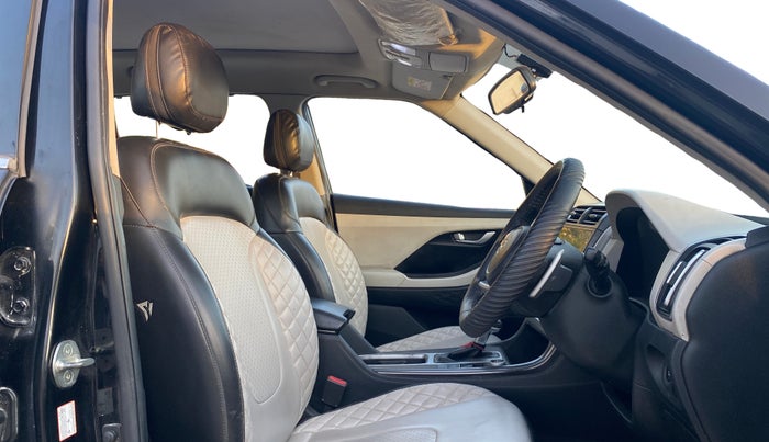 2021 Hyundai Creta SX IVT 1.5 PETROL, Petrol, Automatic, 1,17,569 km, Right Side Front Door Cabin