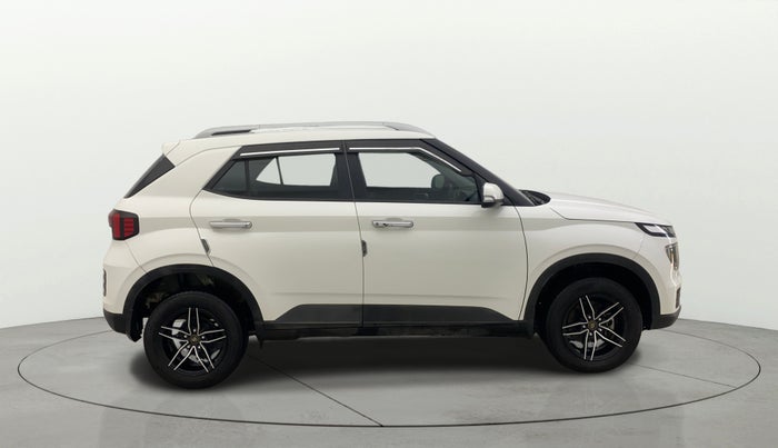 2023 Hyundai VENUE S PLUS 1.5 CRDI, Diesel, Manual, 29,143 km, Right Side View