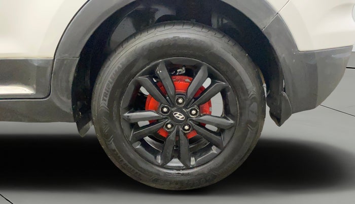 2017 Hyundai Creta SX PLUS 1.6 PETROL, Petrol, Manual, 67,686 km, Left Rear Wheel