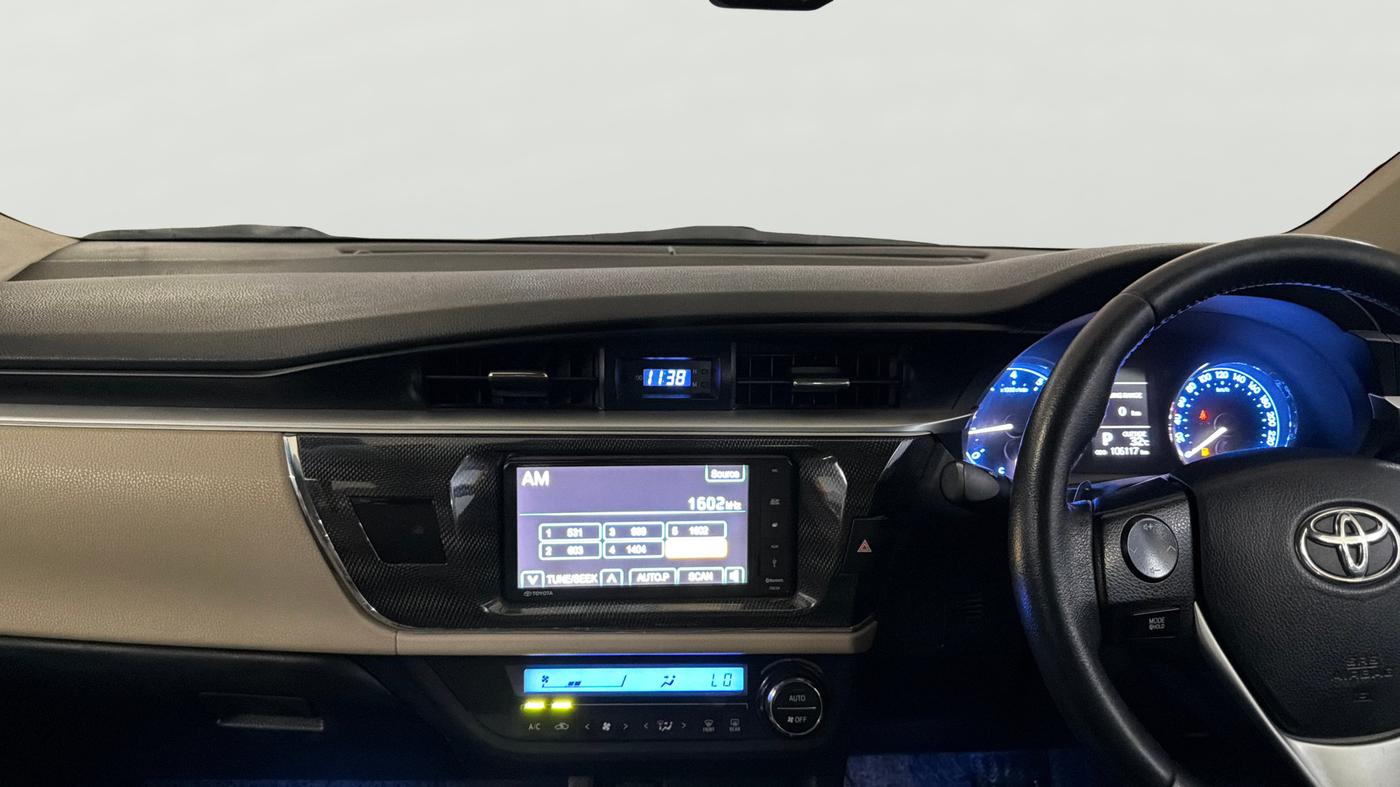 2015 Toyota Corolla Altis VL CVT PETROL, Petrol, Automatic, 1,06,107 km, Air Conditioner