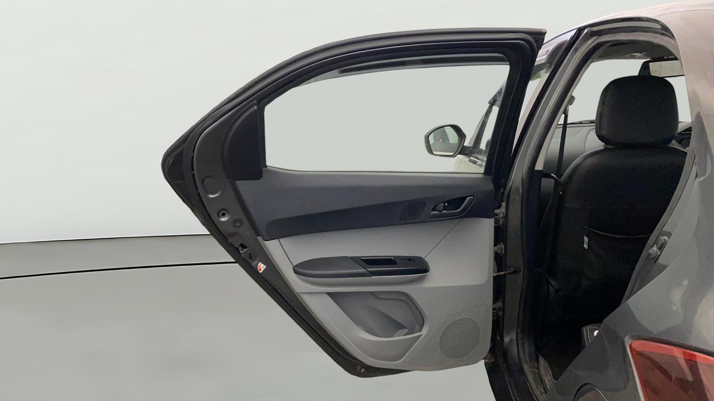 2022 Tata Tiago XM CNG, CNG, Manual, 19,250 km, LHS Rear Door