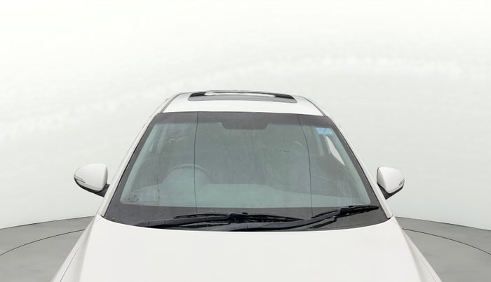 2017 Hyundai New Elantra 2.0 SX(O) AT PETROL, Petrol, Automatic, 75,804 km, Front Windshield