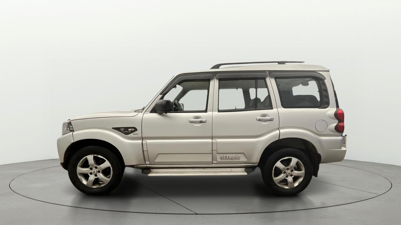 2021 Mahindra Scorpio S5, Diesel, Manual, 91,345 km, Left Side