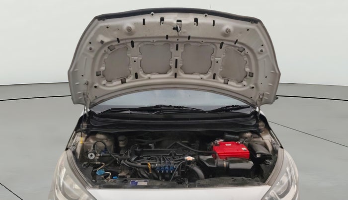 2013 Hyundai i20 MAGNA (O) 1.2, CNG, Manual, 81,185 km, Open Bonet