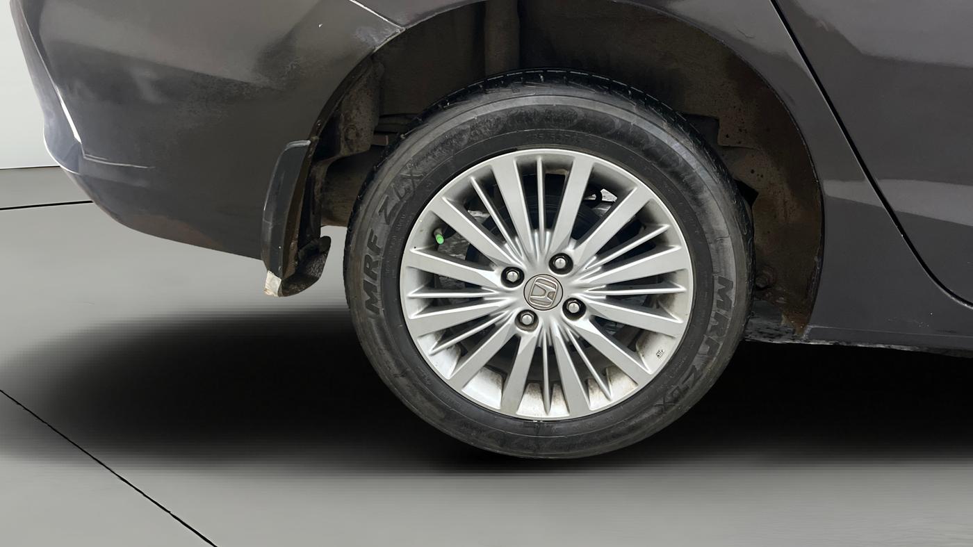 2022 Honda City 1.5L I-VTEC V MT 5TH GEN, Petrol, Manual, 58,802 km, Right Rear Wheel
