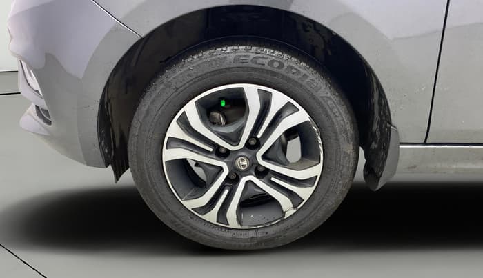 2024 Tata TIGOR XZ PLUS CNG, CNG, Manual, 28,792 km, Left Front Wheel