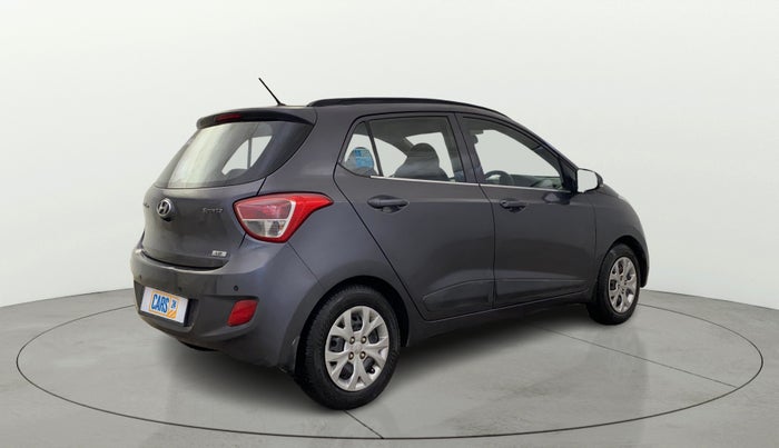 2016 Hyundai Grand i10 SPORTZ 1.2 KAPPA VTVT, CNG, Manual, 51,417 km, Right Back Diagonal