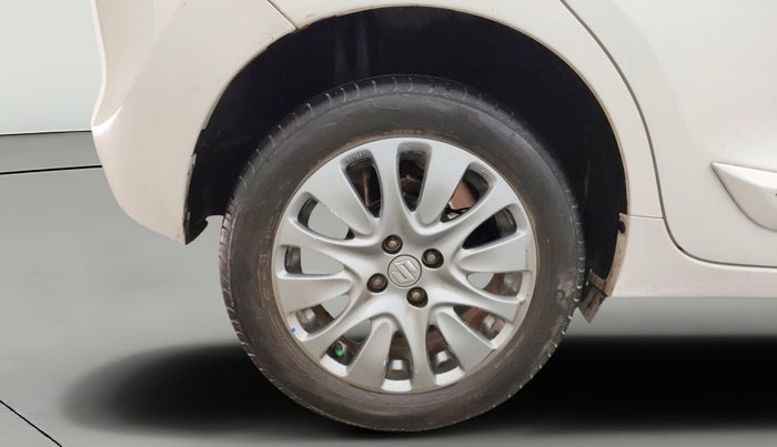 2017 Maruti Baleno ALPHA PETROL 1.2, Petrol, Manual, 68,491 km, Right Rear Wheel