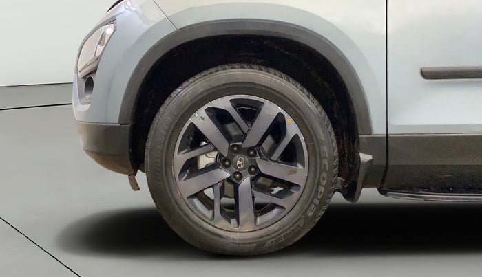 2021 Tata Safari XZA PLUS, Diesel, Automatic, 87,308 km, Left Front Wheel
