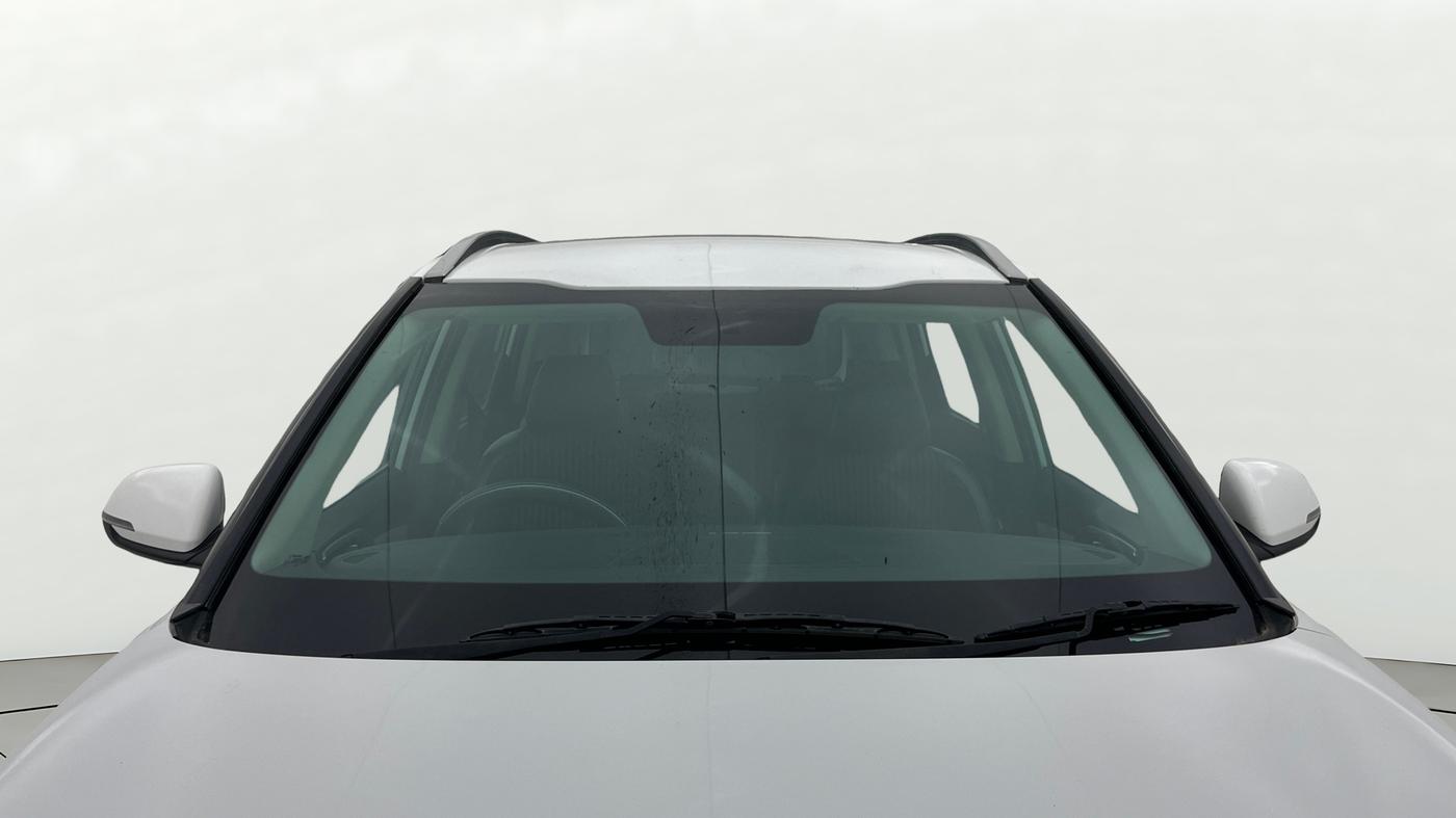 2022 KIA CARENS PRESTIGE PLUS 1.5 DIESEL 7 STR, Diesel, Manual, 83,129 km, Front Windshield