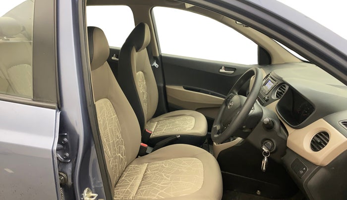 2016 Hyundai Xcent SX 1.2, Petrol, Manual, 37,368 km, Right Side Front Door Cabin