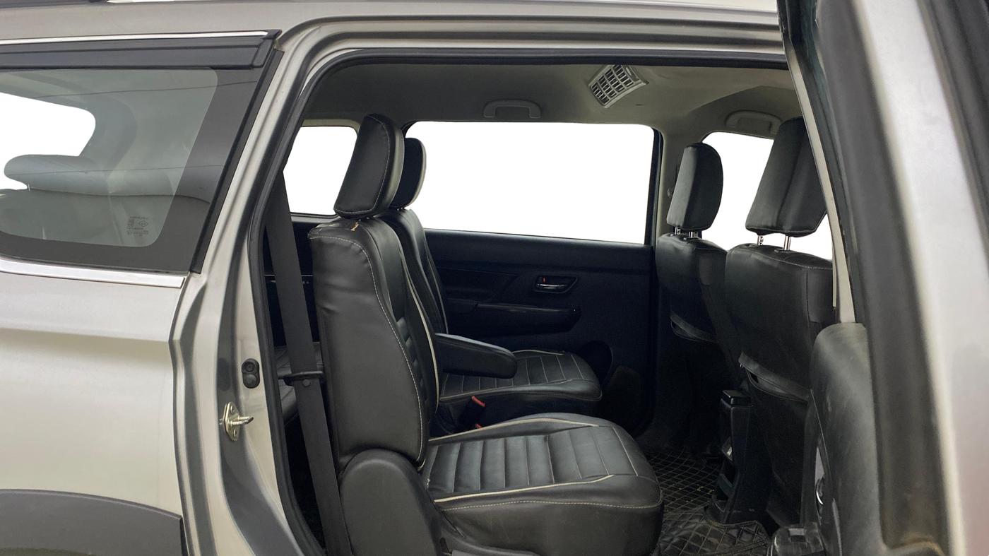 2022 Maruti XL6 ZETA MT, Petrol, Manual, 58,731 km, Right Side Rear Door Cabin