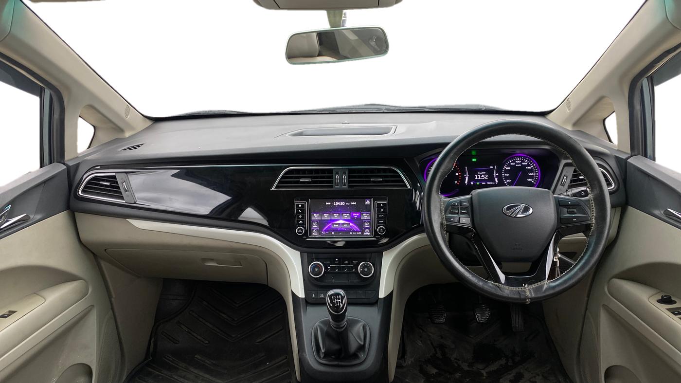 2019 Mahindra MARAZZO M6 7 STR, Diesel, Manual, 78,941 km, Dashboard