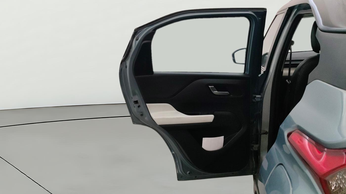 2021 Tata PUNCH CREATIVE  AMT, Petrol, Automatic, 22,727 km, LHS Rear Door