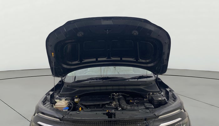 2023 KIA CARENS LUXURY 1.5 TURBO PETROL IMT 7 STR, Petrol, Manual, 29,644 km, Open Bonet