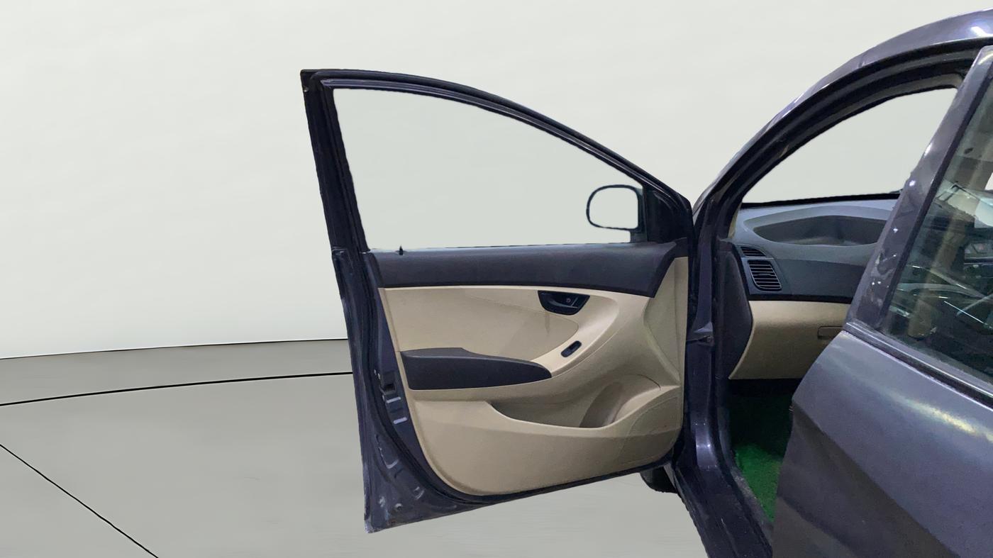 2016 Hyundai Eon ERA +, Petrol, Manual, 39,472 km, LHS Front Door