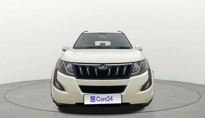 2017 Mahindra XUV500 W6 AT, Diesel, Automatic, 1,28,835 km, Front