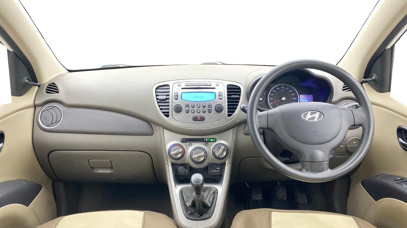 2016 Hyundai i10 SPORTZ 1.1, Petrol, Manual, 39,855 km, Dashboard