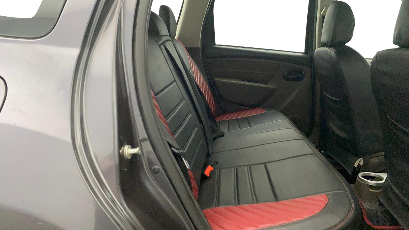 2019 Renault Duster 85 PS RXS MT DIESEL, Diesel, Manual, 72,856 km, Third Seat Row ( optional )