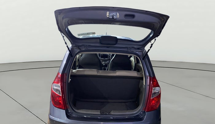 2015 Hyundai i10 MAGNA 1.1, Petrol, Manual, 30,893 km, Boot Open Zoomed View