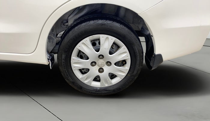 2014 Honda Amaze 1.2L I-VTEC S, Petrol, Manual, 1,28,271 km, Left Rear Wheel