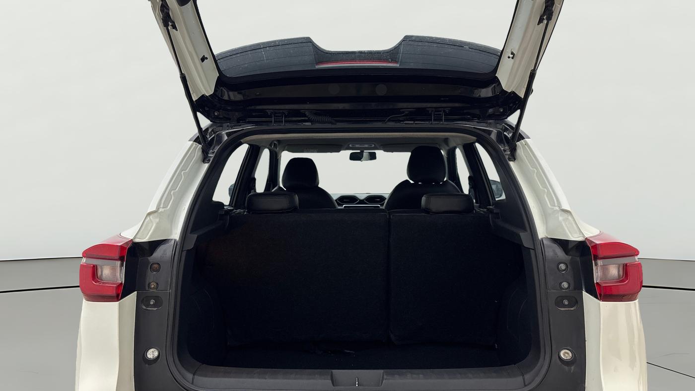 2022 Nissan MAGNITE XV TURBO CVT DUAL TONE, Petrol, Automatic, 40,359 km, Boot Open Zoomed View