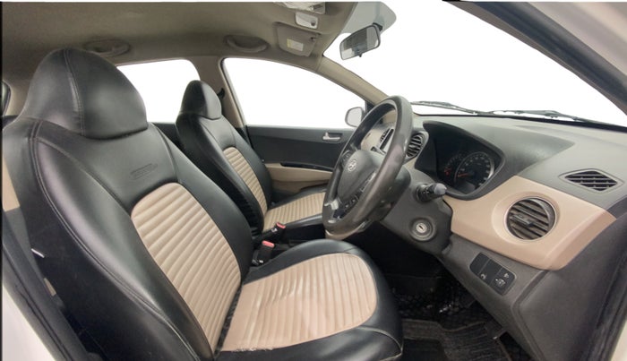 2019 Hyundai Grand i10 SPORTZ 1.2 KAPPA VTVT, Petrol, Manual, 95,881 km, Right Side Front Door Cabin