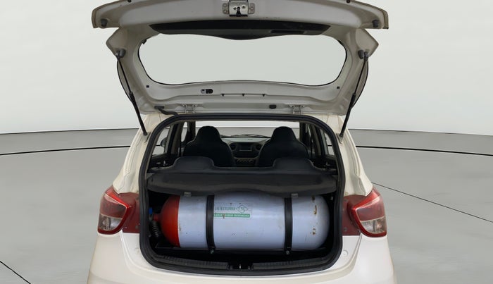 2017 Hyundai Grand i10 SPORTZ 1.2 KAPPA VTVT, CNG, Manual, 1,17,109 km, Boot Open Zoomed View