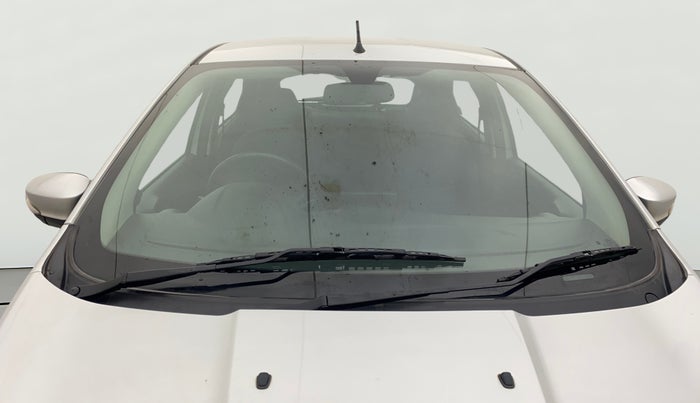 2019 Ford New Figo TITANIUM 1.2 PETROL MT, Petrol, Manual, 40,396 km, Front Windshield