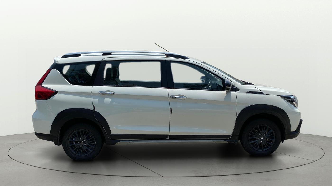 2022 Maruti XL6 ZETA AT, Petrol, Automatic, 29,013 km, Right Side View