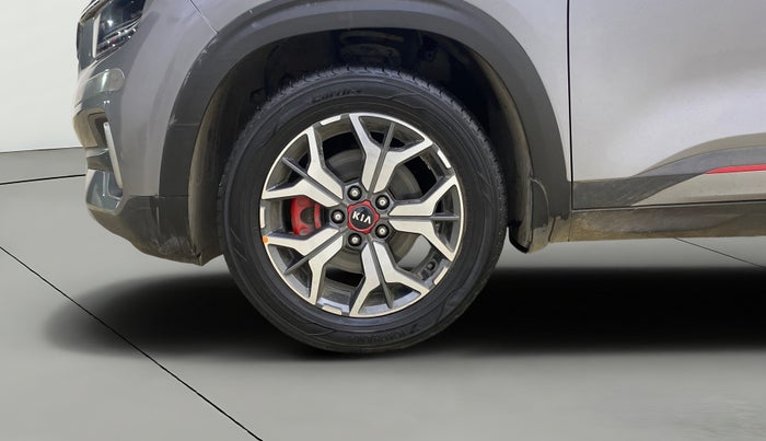 2019 KIA SELTOS GTX PLUS 1.4 PETROL, Petrol, Manual, 1,04,726 km, Left Front Wheel