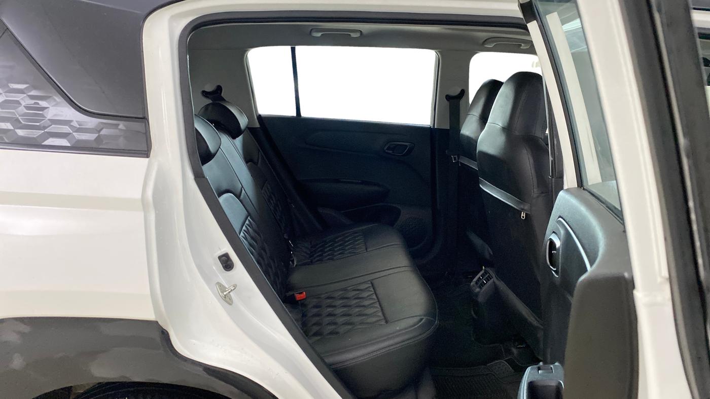 2024 Hyundai EXTER SX 1.2 AMT DUAL TONE, Petrol, Automatic, 18,660 km, Right Side Rear Door Cabin