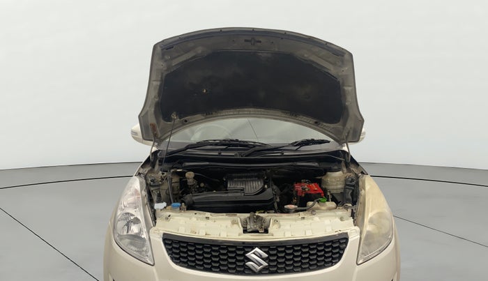 2013 Maruti Swift VXI, Petrol, Manual, 57,655 km, Open Bonet