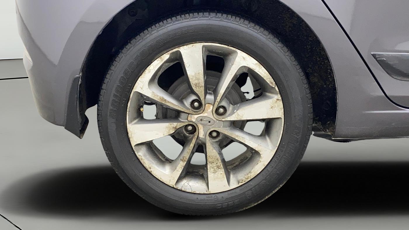 2016 Hyundai Elite i20 ASTA 1.2 (O), Petrol, Manual, 63,431 km, Right Rear Wheel