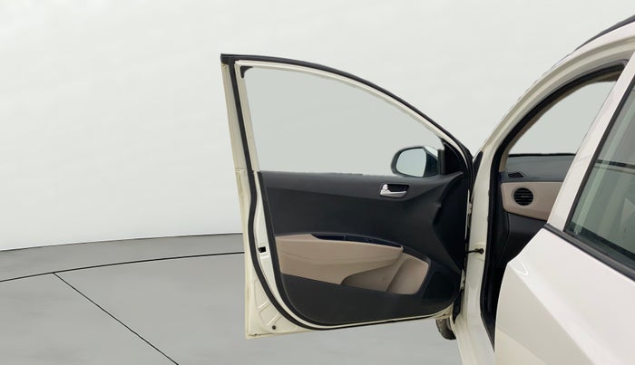 2018 Hyundai Grand i10 SPORTZ AT 1.2 KAPPA VTVT, Petrol, Automatic, 39,971 km, LHS Front Door