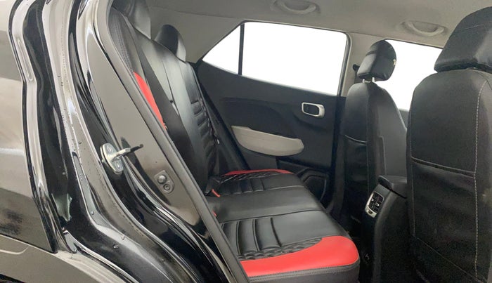 2023 Hyundai VENUE S 1.2, Petrol, Manual, 14,946 km, Right Side Rear Door Cabin