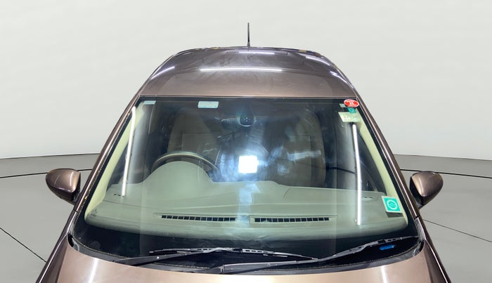 2016 Volkswagen Vento HIGHLINE 1.6 MPI, Petrol, Manual, 88,515 km, Front Windshield