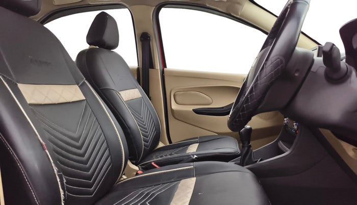 2019 Ford Figo Aspire TITANIUM 1.2 PETROL, Petrol, Manual, 65,254 km, Right Side Front Door Cabin