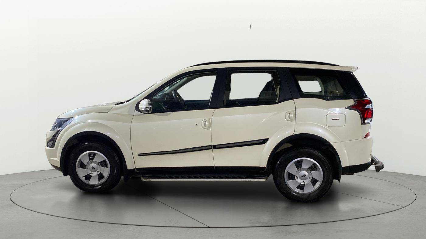 2021 Mahindra XUV500 W7 AT, Diesel, Automatic, 10,547 km, Left Side