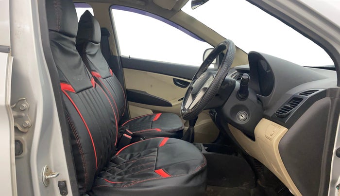 2016 Hyundai Eon ERA PLUS (O), Petrol, Manual, 1,36,045 km, Right Side Front Door Cabin